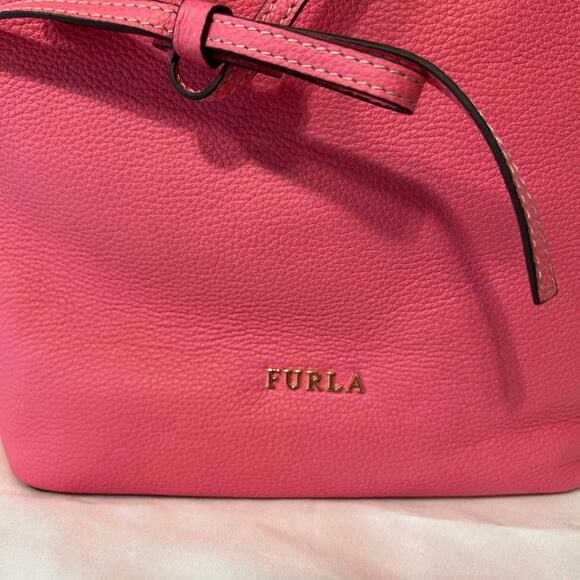 Furla Costanza Drawstring Bucket Bag in Ortenzia ( Barbie Pink) New with tag - Picture 2 of 15